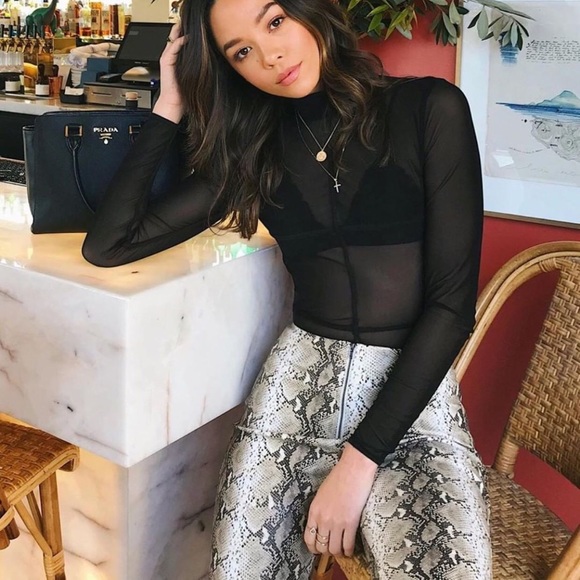 Faux Snake Skin Cropped Pants - Picture 4 of 14